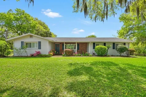 2259 S Spring Garden Avenue Deland FL 32720