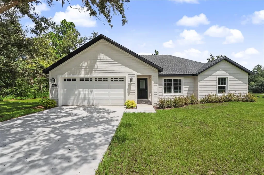18471 SW 66 Loop Dunnellon FL 34432