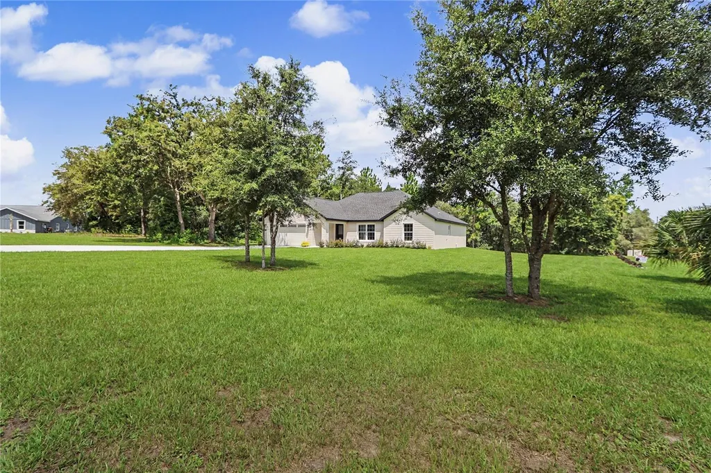 18471 SW 66 Loop Dunnellon FL 34432