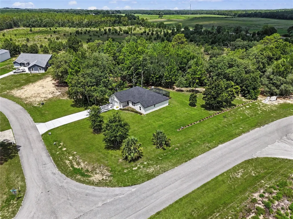 18471 SW 66 Loop Dunnellon FL 34432