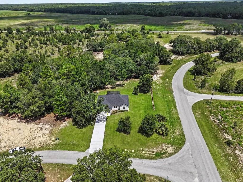 18471 SW 66 Loop Dunnellon FL 34432
