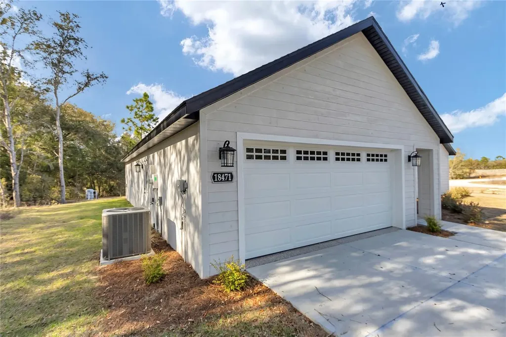 18471 SW 66 Loop Dunnellon FL 34432