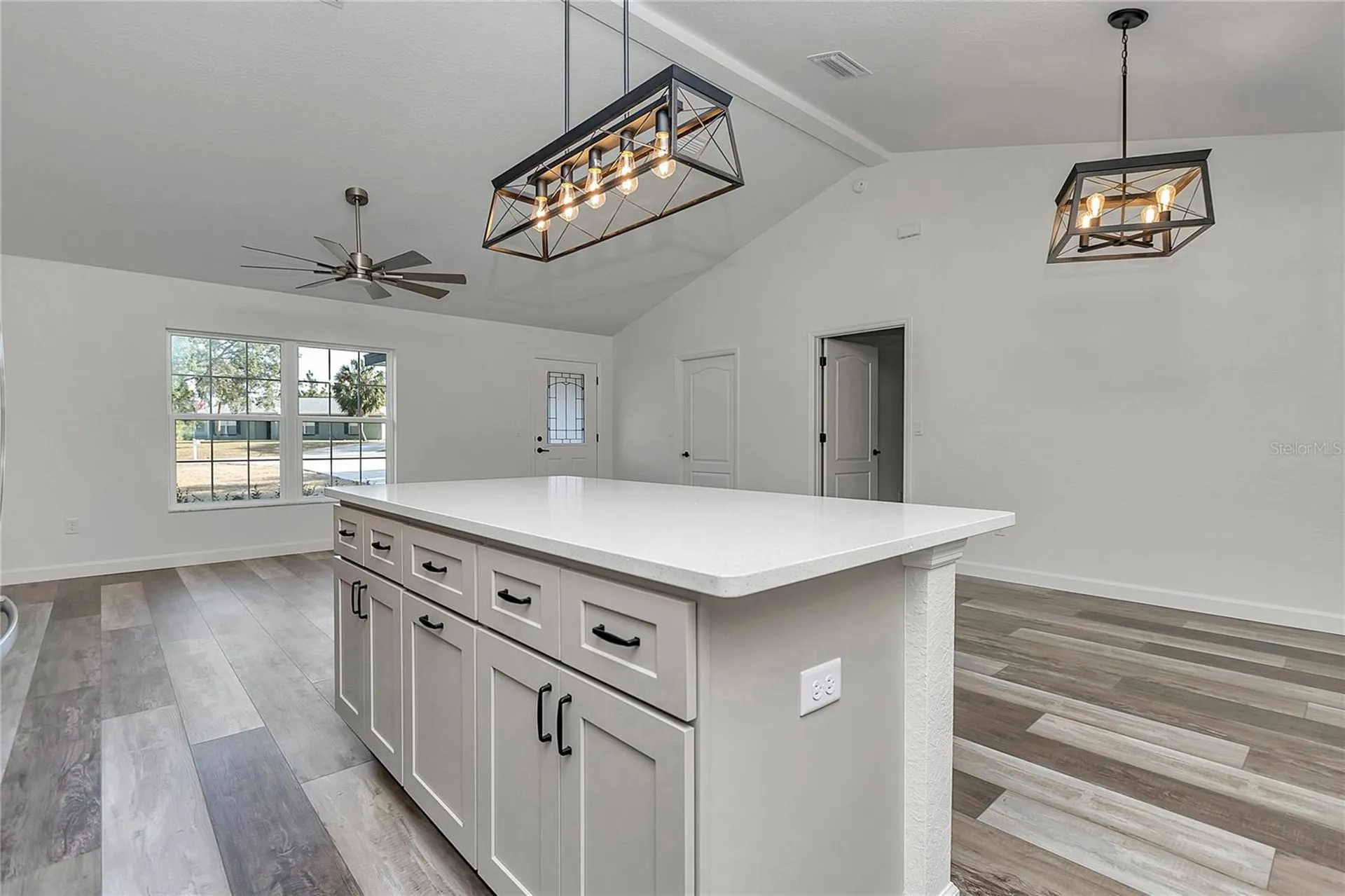 18471 SW 66 Loop Dunnellon FL 34432