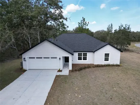 18471 SW 66 Loop Dunnellon FL 34432