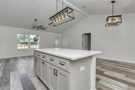 18471 SW 66 Loop Dunnellon FL 34432