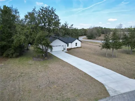 18471 SW 66 Loop Dunnellon FL 34432