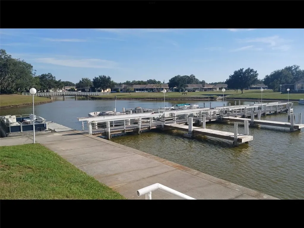 1217 Club Circle Lakeshore FL 33854