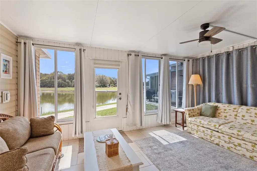 1217 Club Circle Lakeshore FL 33854