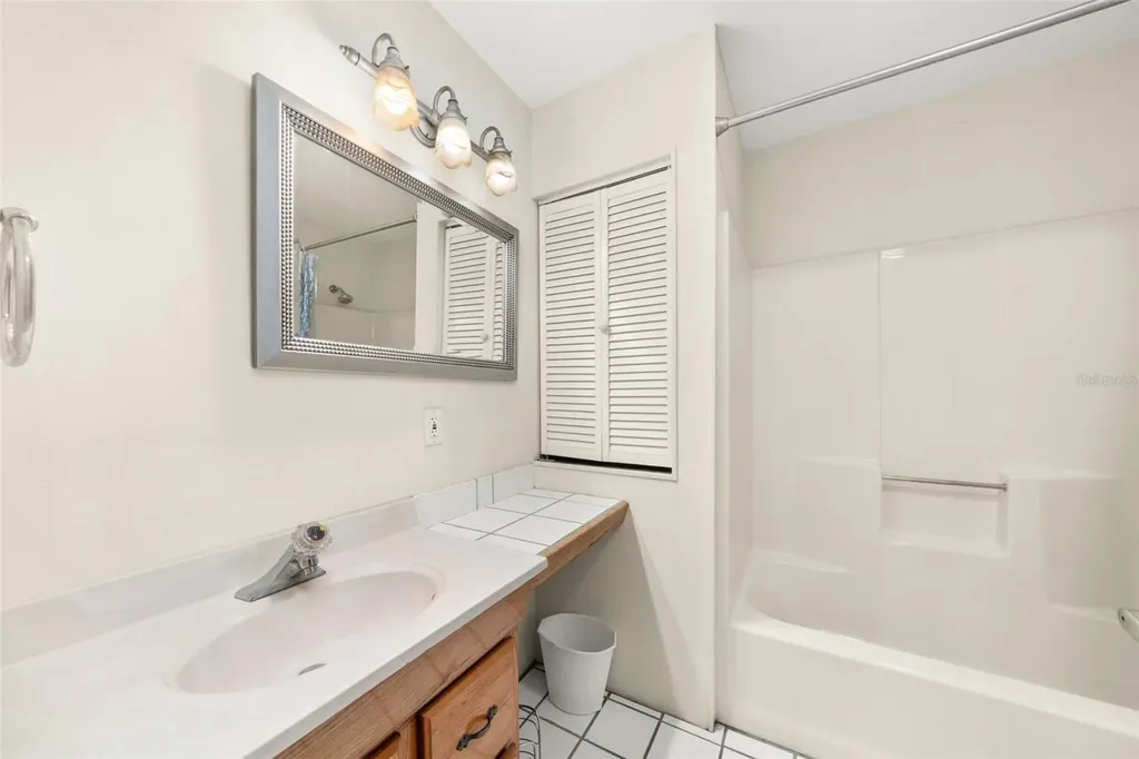 1273 Woodbury Avenue Sebring FL 33875