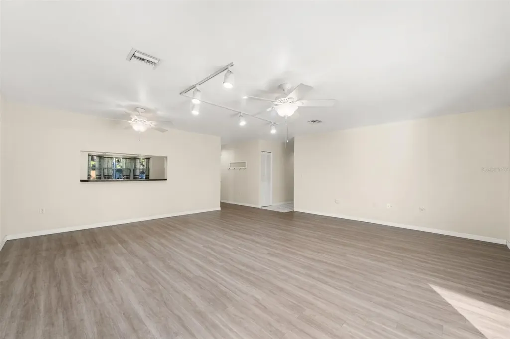 1273 Woodbury Avenue Sebring FL 33875