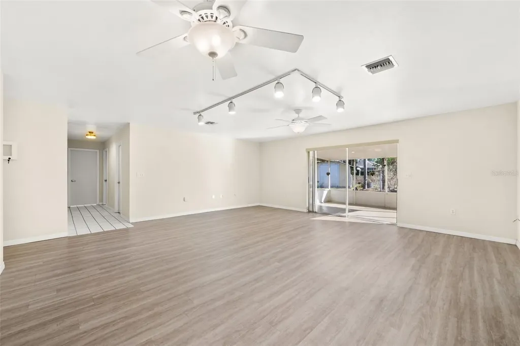 1273 Woodbury Avenue Sebring FL 33875
