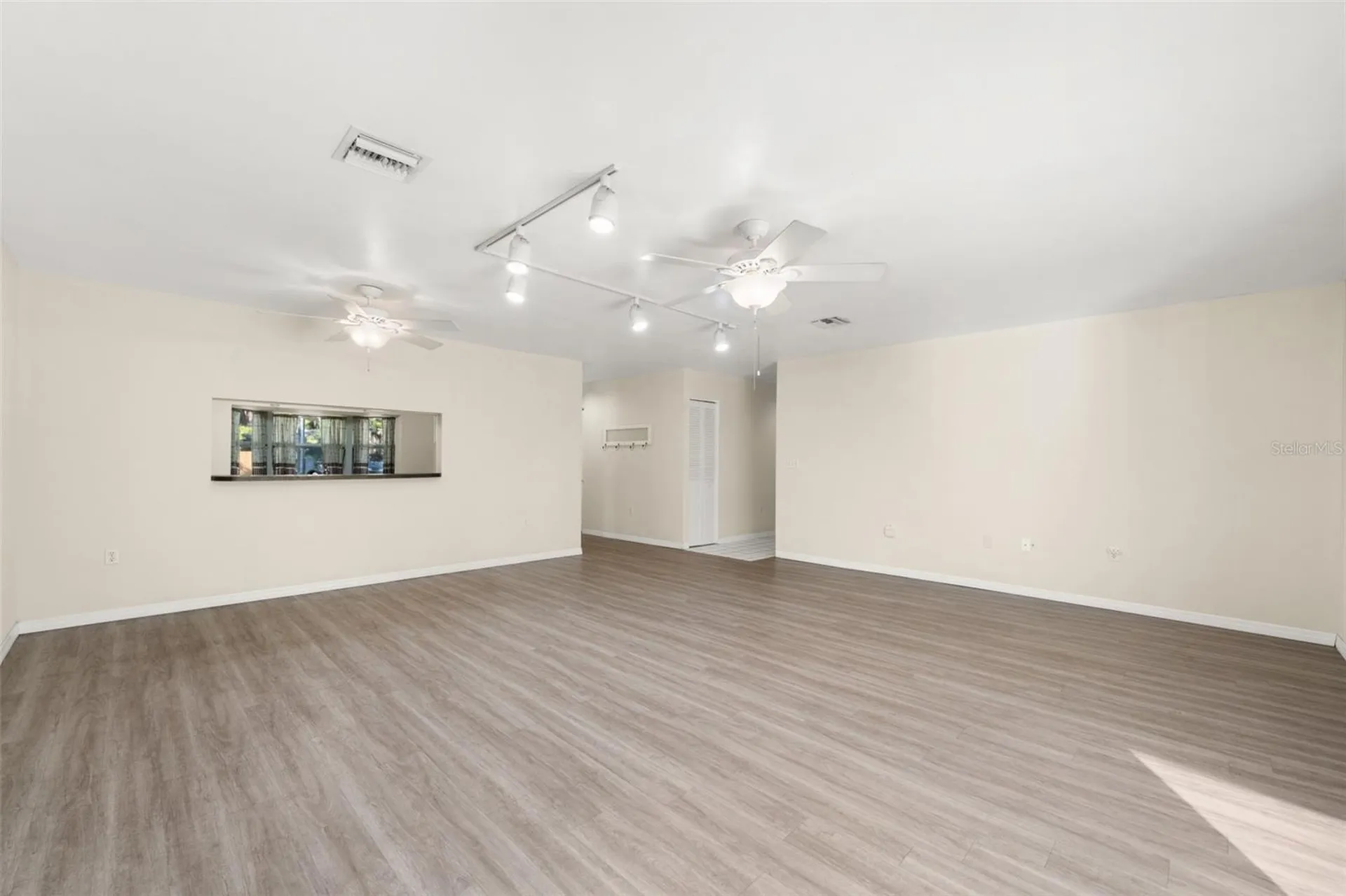 1273 Woodbury Avenue Sebring FL 33875