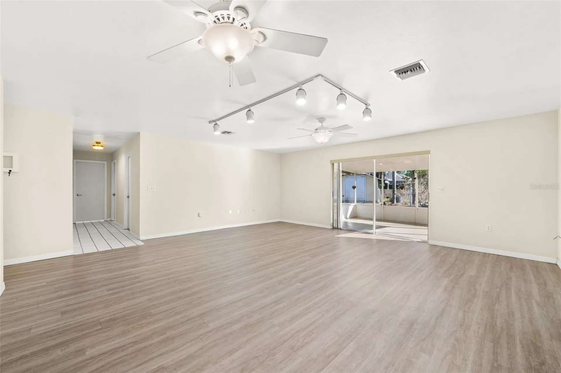 1273 Woodbury Avenue Sebring FL 33875