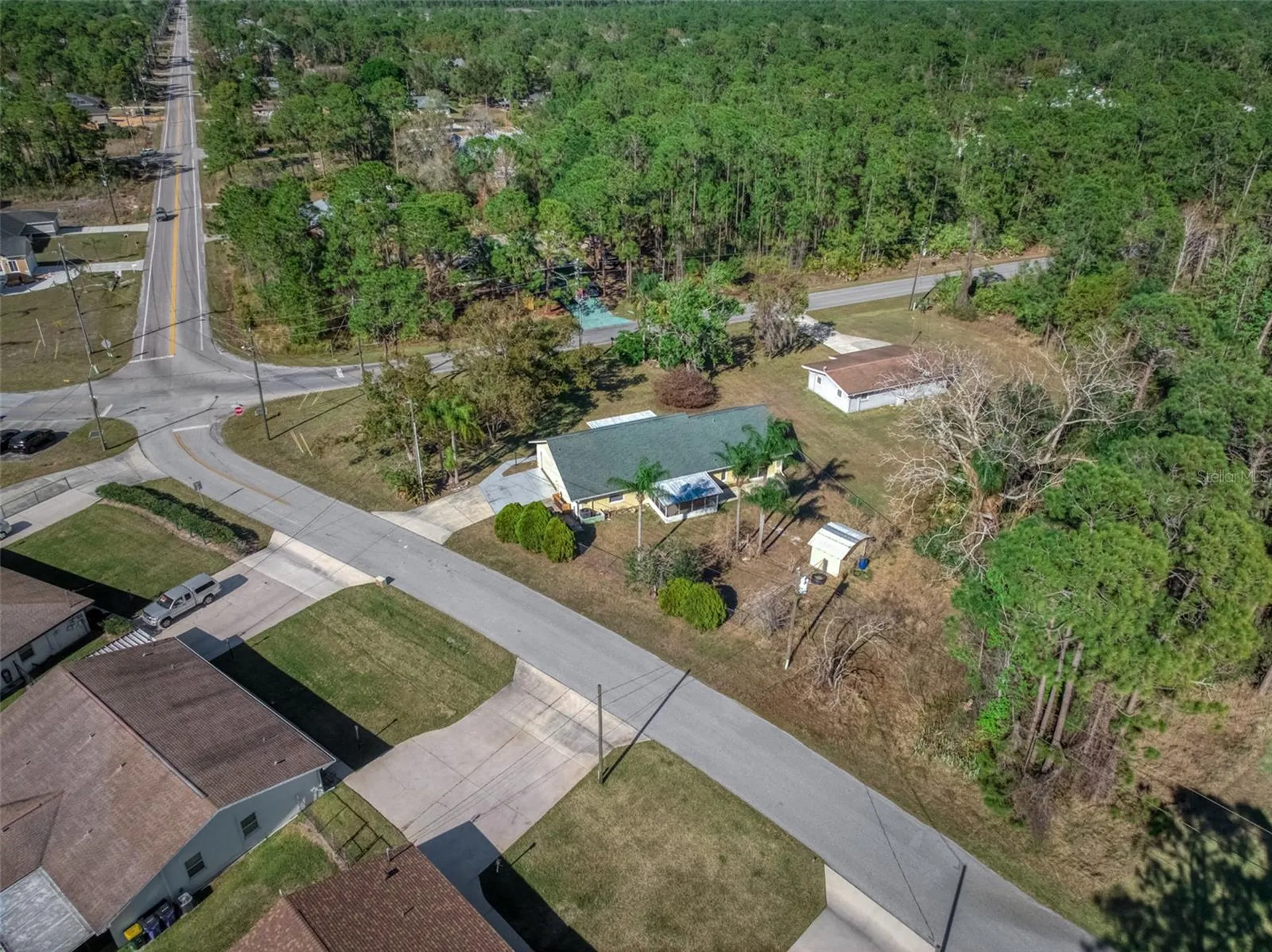 1273 Woodbury Avenue Sebring FL 33875