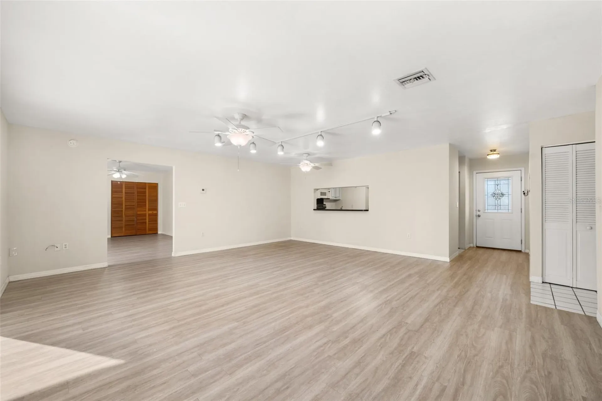 1273 Woodbury Avenue Sebring FL 33875