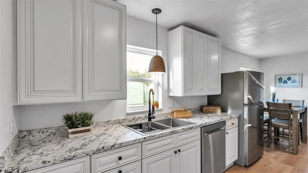 303 Clayton Road Auburndale FL 33823