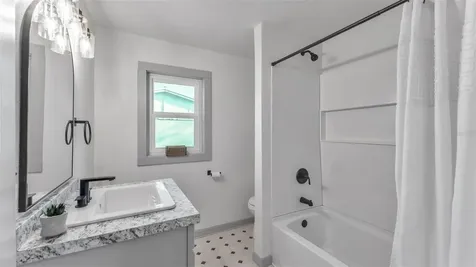 303 Clayton Road Auburndale FL 33823