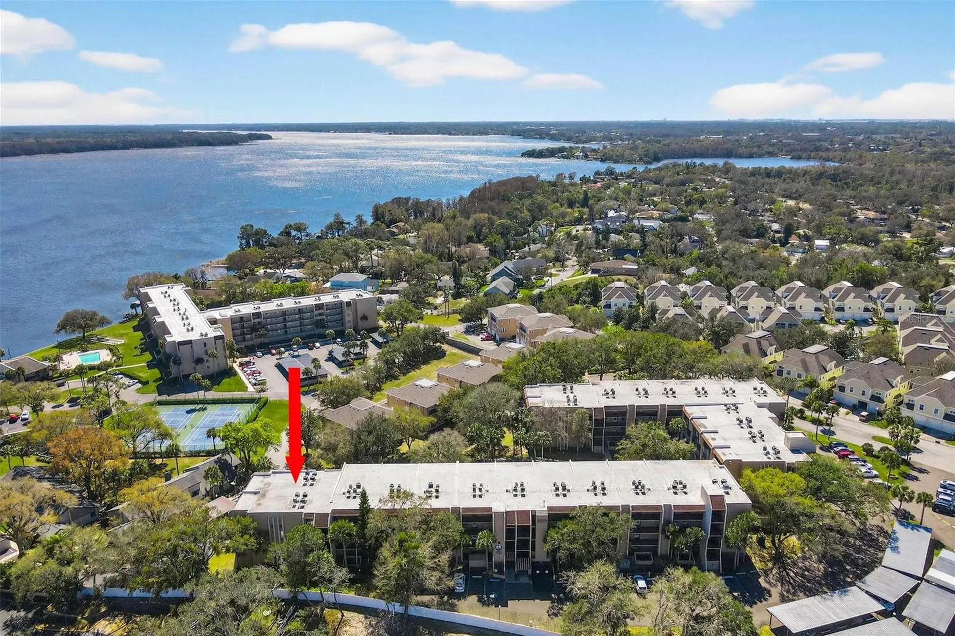 90 S Highland Avenue Tarpon Springs FL 34689