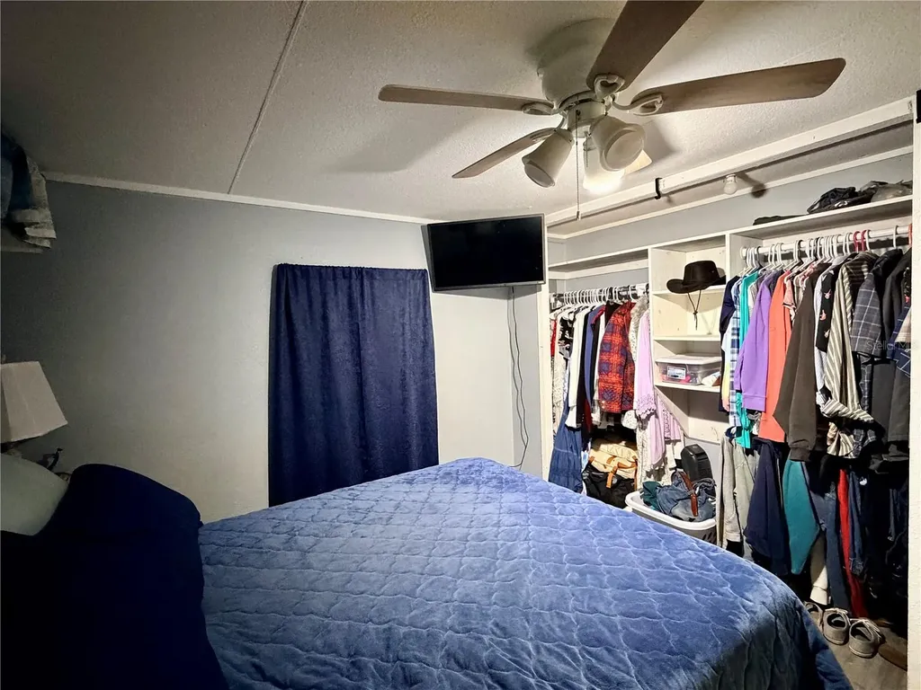 498 King Charles Circle Deland FL 32724
