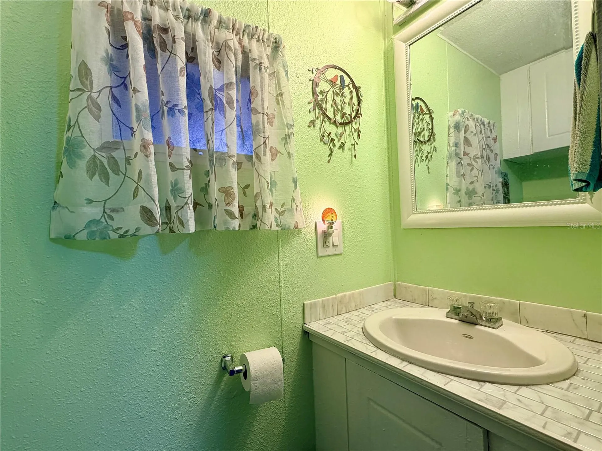 498 King Charles Circle Deland FL 32724