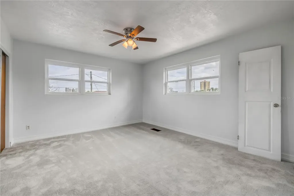 256 Morningside Avenue Daytona Beach FL 32118
