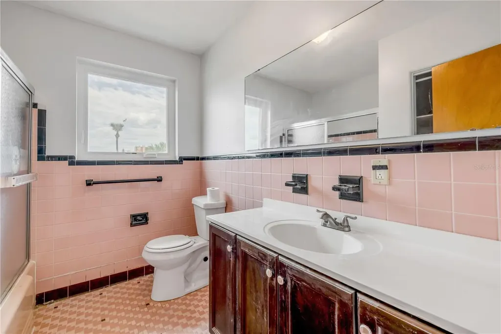 256 Morningside Avenue Daytona Beach FL 32118