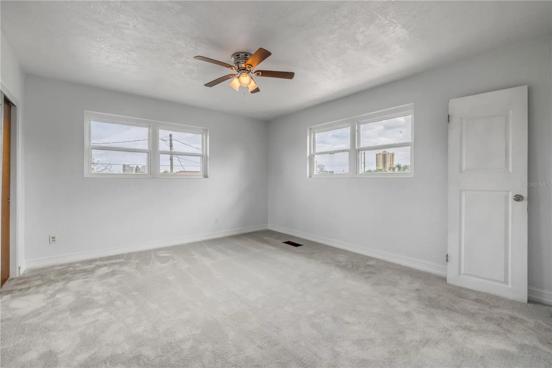 256 Morningside Avenue Daytona Beach FL 32118