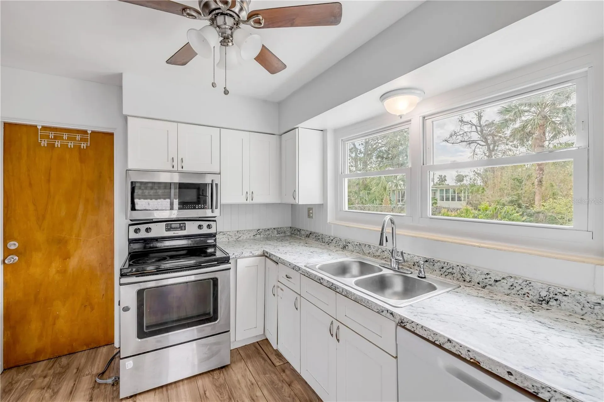 256 Morningside Avenue Daytona Beach FL 32118