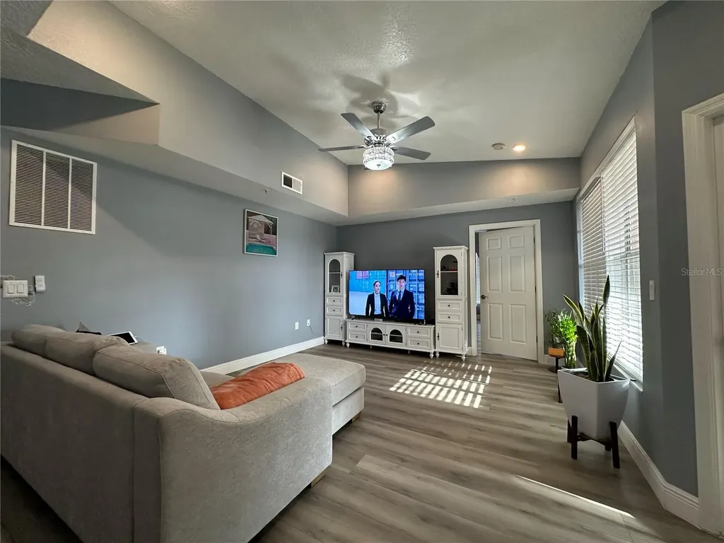 5554 Metrowest Boulevard Orlando FL 32811