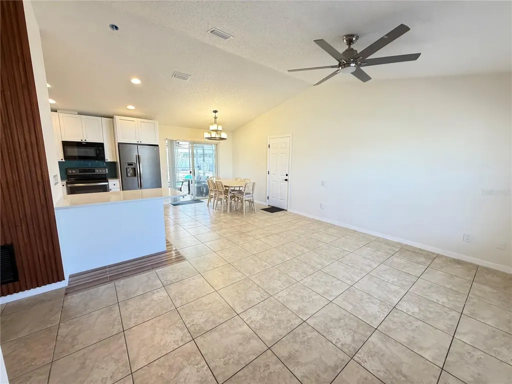 16 Powder Hill Lane Palm Coast FL 32164
