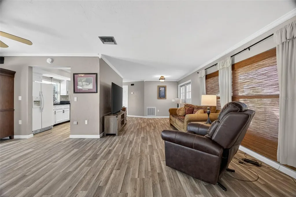441 Chestnut Avenue NW Port Charlotte FL 33952