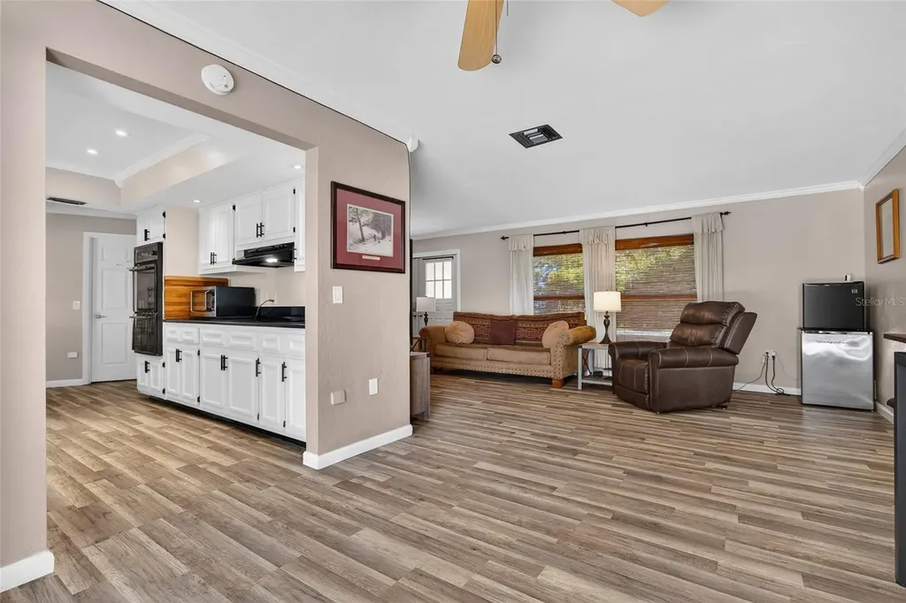441 Chestnut Avenue NW Port Charlotte FL 33952