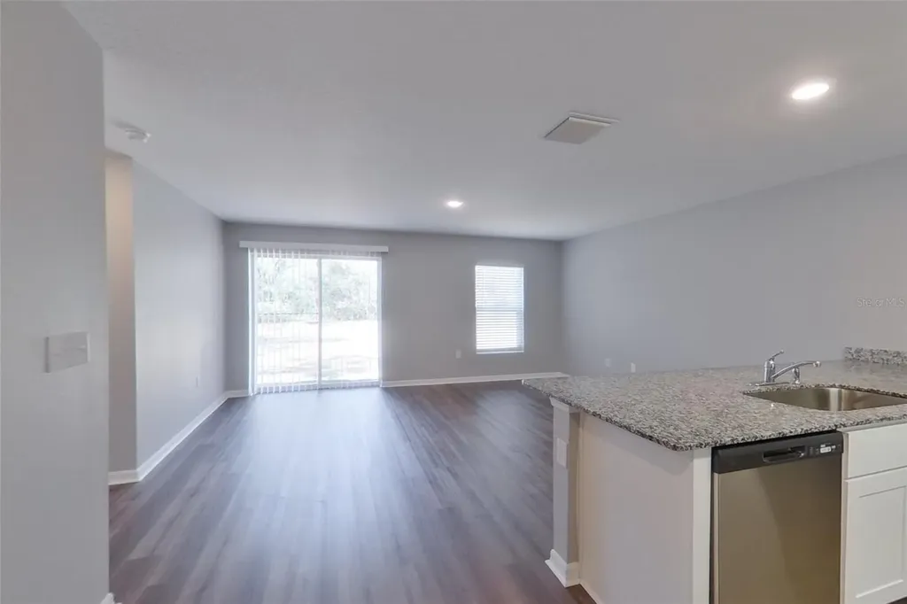 9810 N Santee Terrace Dunnellon FL 34433
