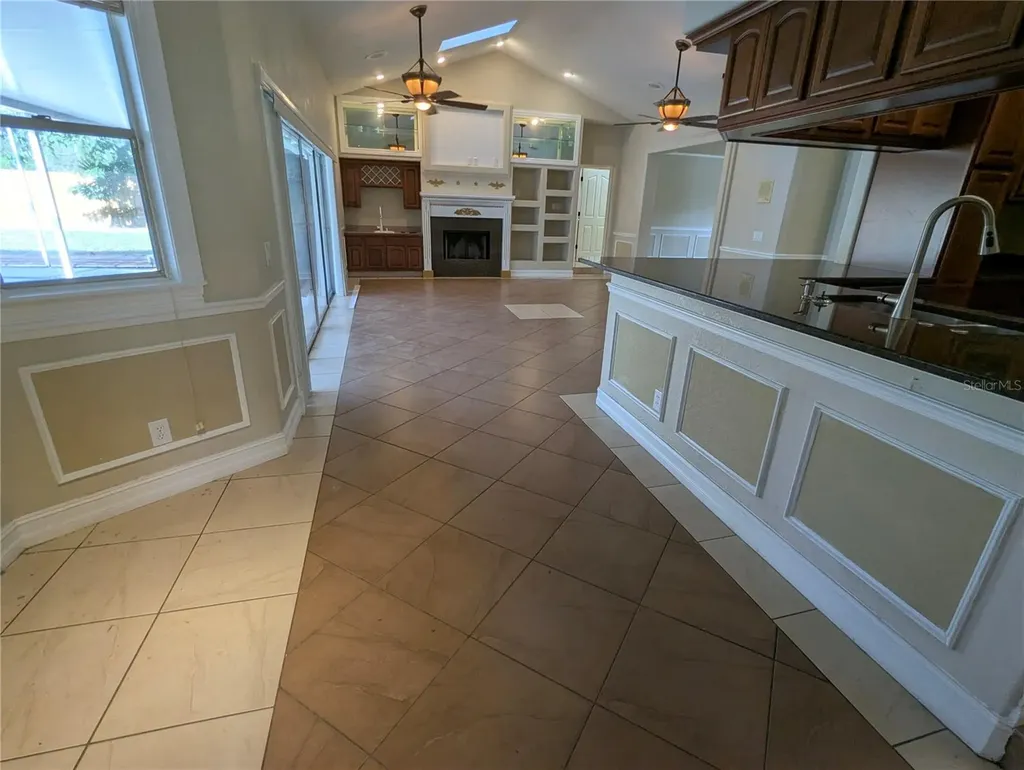 8052 Oak Park Road Orlando FL 32819