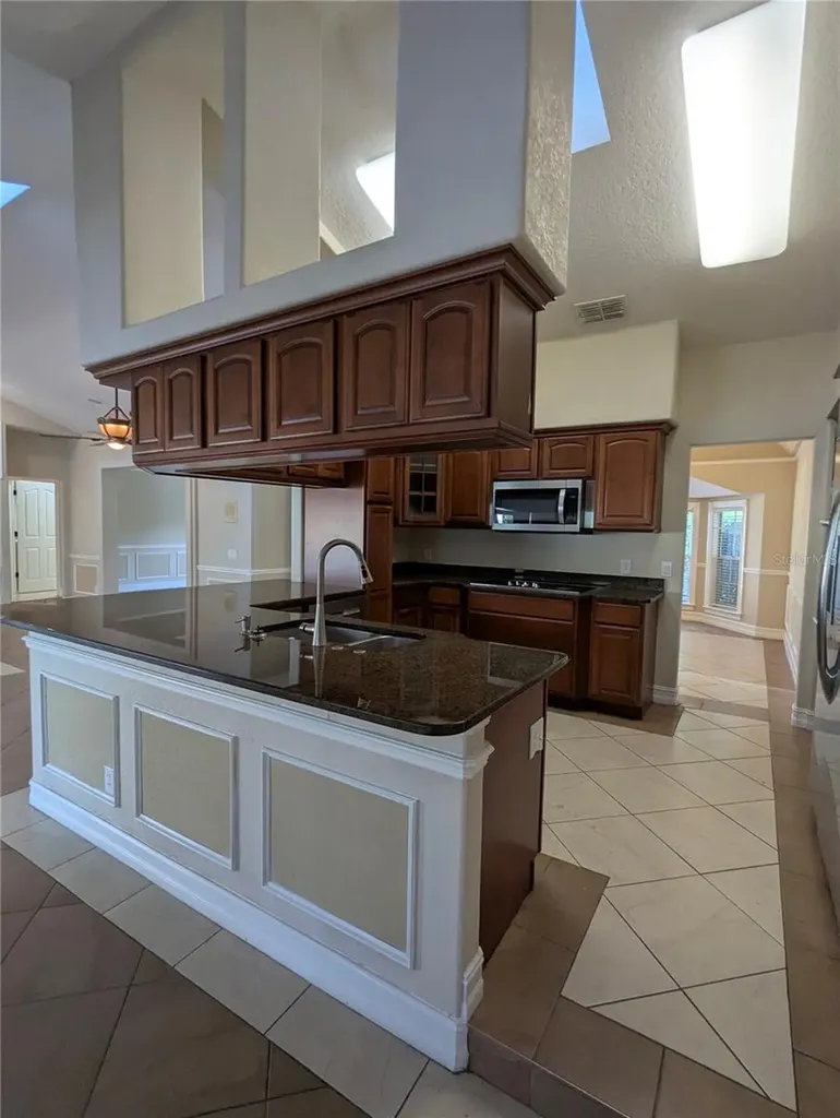 8052 Oak Park Road Orlando FL 32819