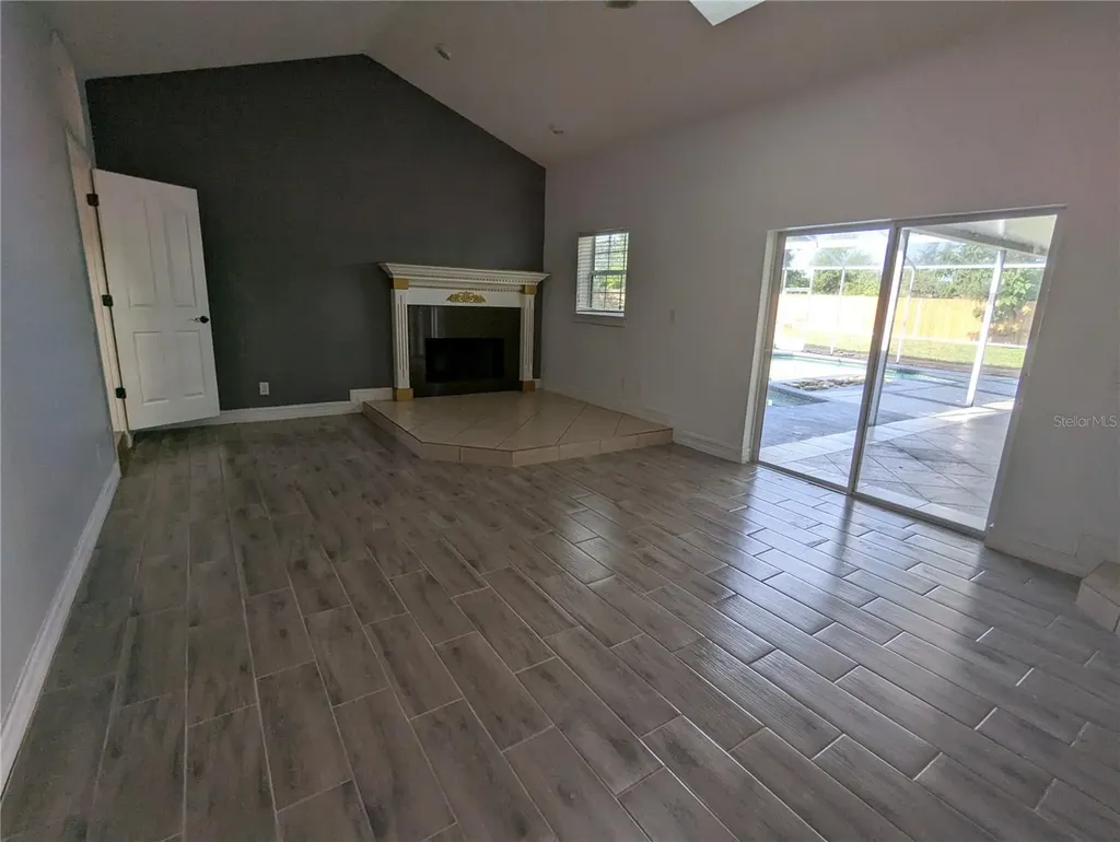 8052 Oak Park Road Orlando FL 32819