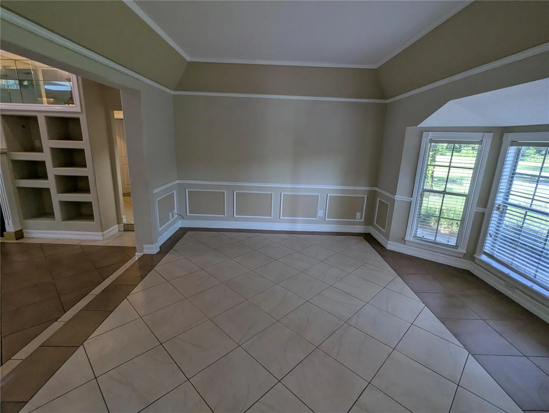 8052 Oak Park Road Orlando FL 32819