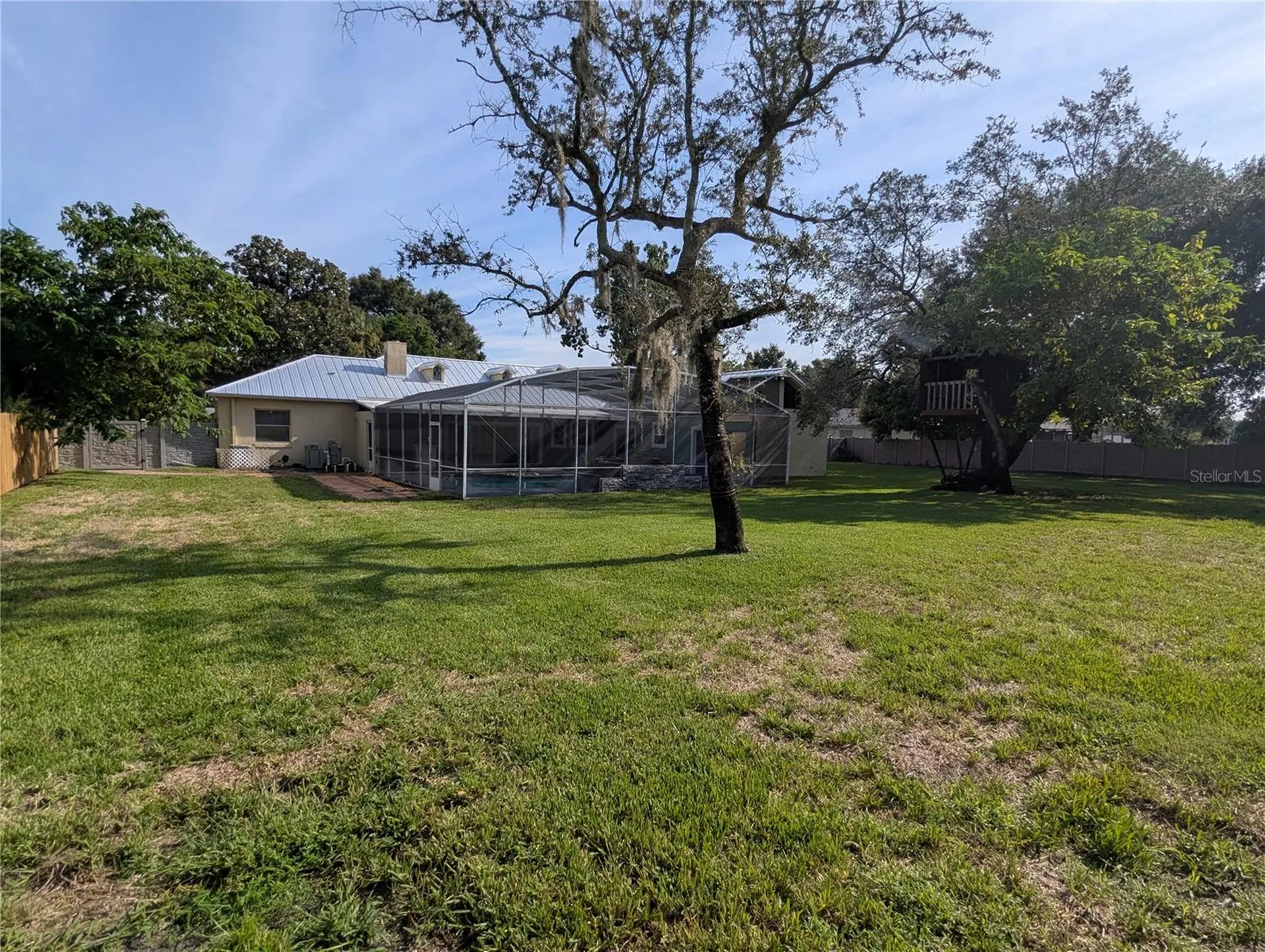 8052 Oak Park Road Orlando FL 32819