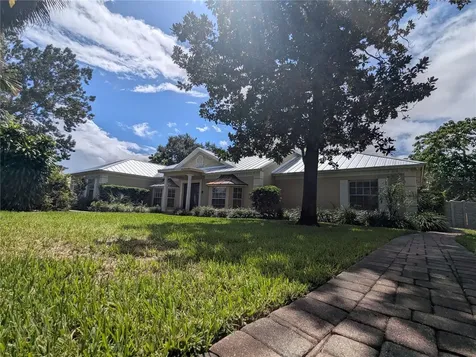 8052 Oak Park Road Orlando FL 32819