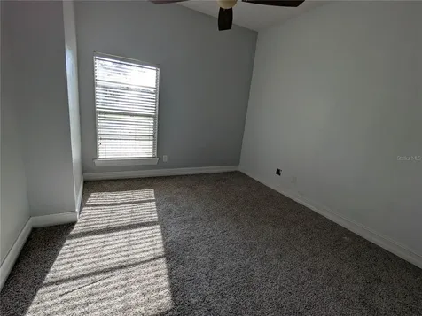 8052 Oak Park Road Orlando FL 32819