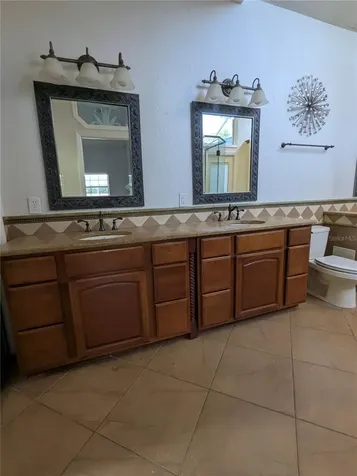 8052 Oak Park Road Orlando FL 32819