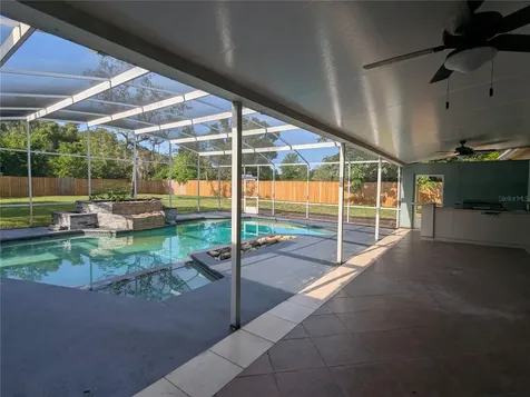 8052 Oak Park Road Orlando FL 32819