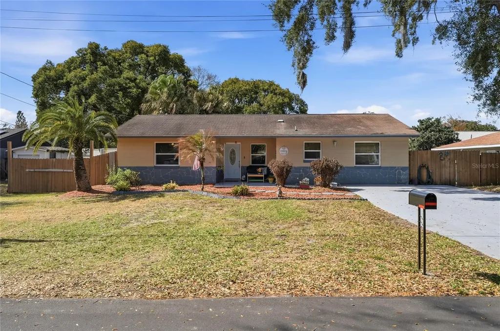 2670 Reagan Lane Kissimmee FL 34744