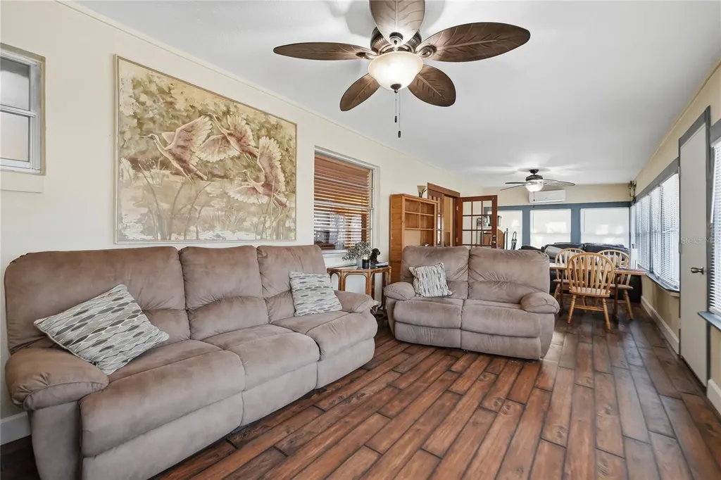 2670 Reagan Lane Kissimmee FL 34744