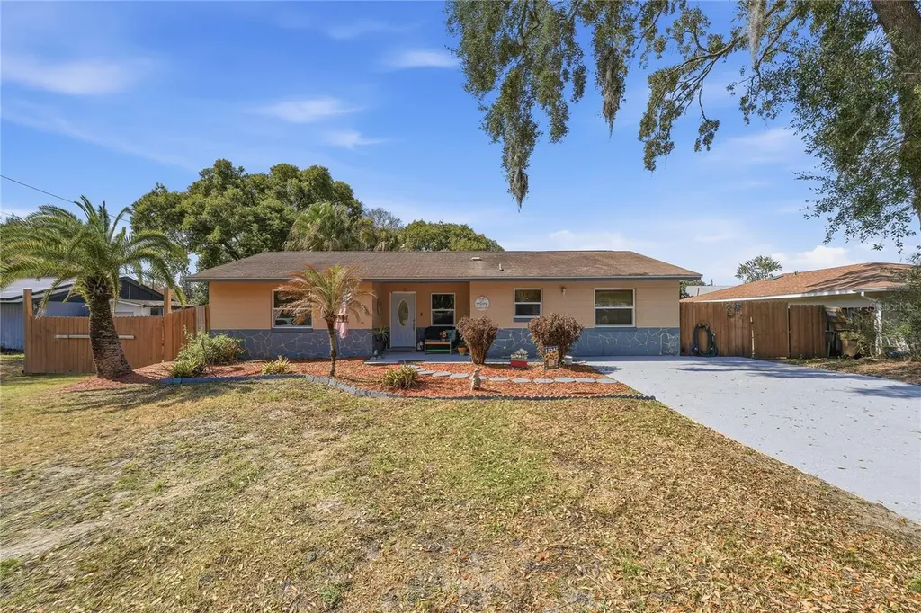 2670 Reagan Lane Kissimmee FL 34744
