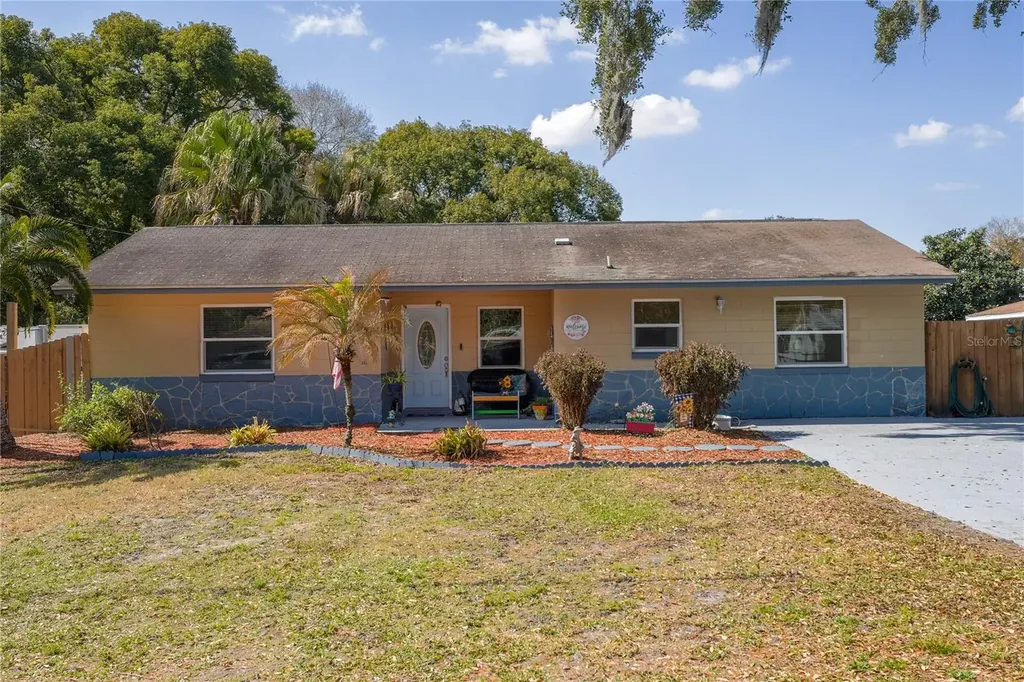 2670 Reagan Lane Kissimmee FL 34744