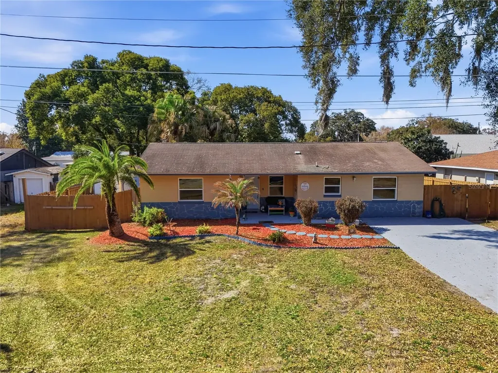 2670 Reagan Lane Kissimmee FL 34744