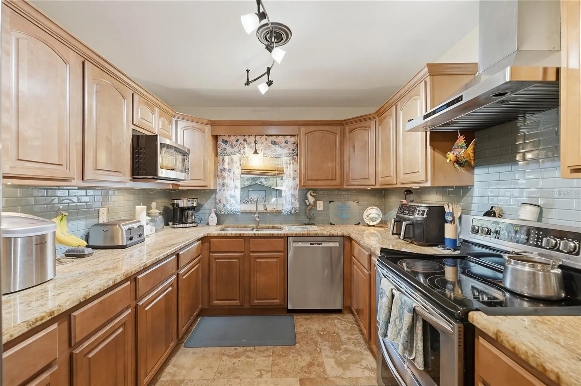 2670 Reagan Lane Kissimmee FL 34744
