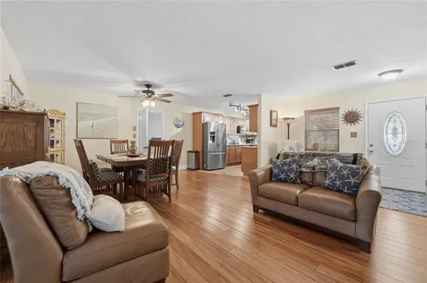 2670 Reagan Lane Kissimmee FL 34744