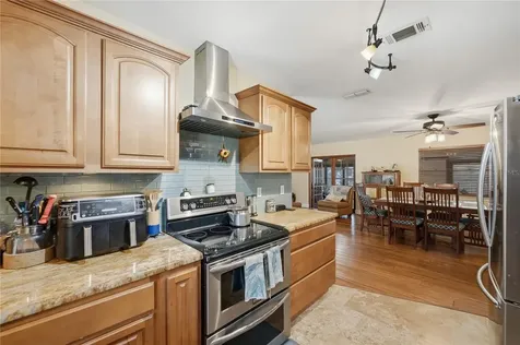 2670 Reagan Lane Kissimmee FL 34744